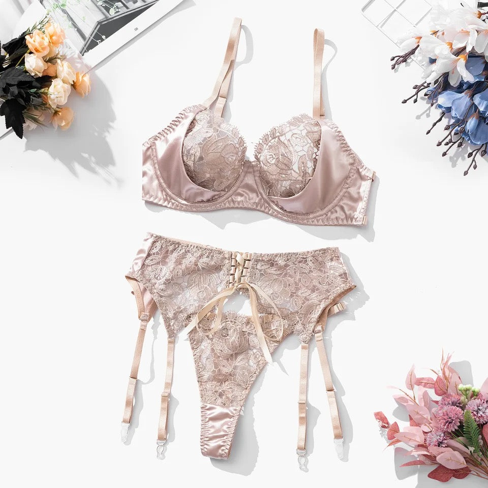LIZ-Floral Embroidery Satin apricot luxury lingerie set