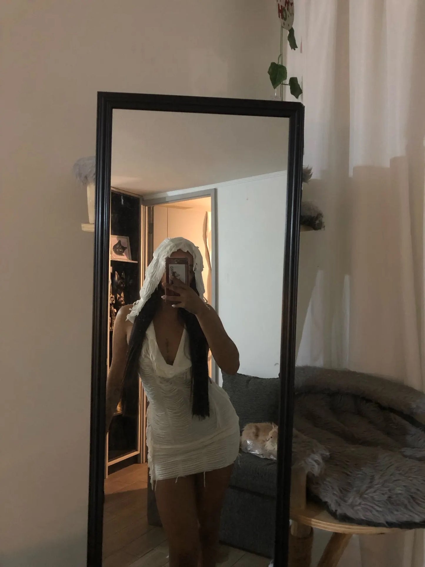 Chic and Cozy White Hooded Swing Collar Sleeveless Tassel Design Cascading Vest