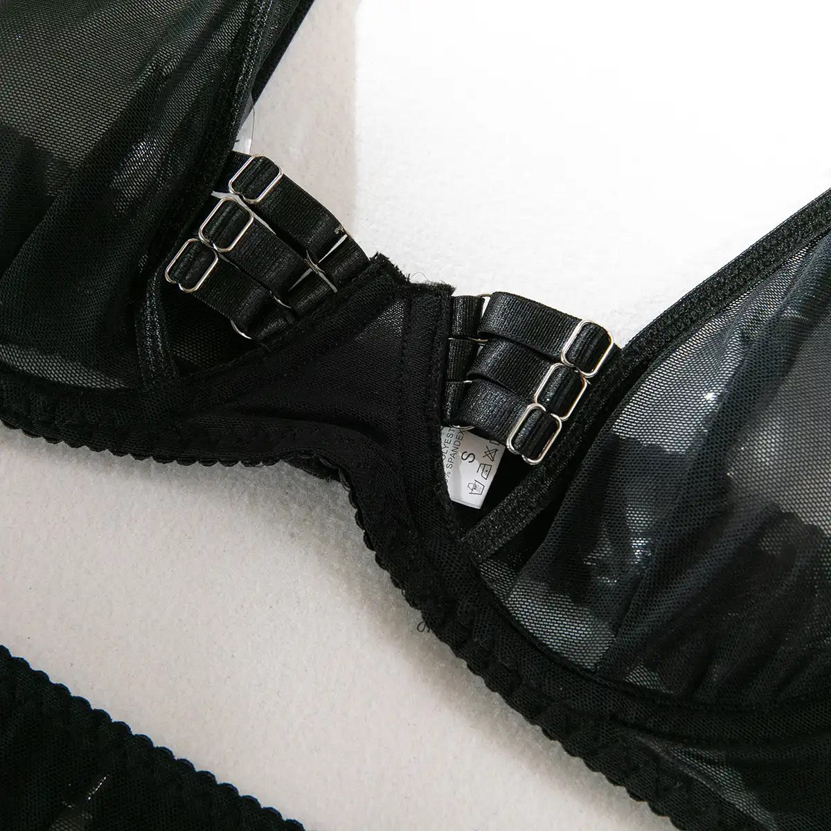 (Elias) 4-Piece Black erotic Garter Lingerie Set