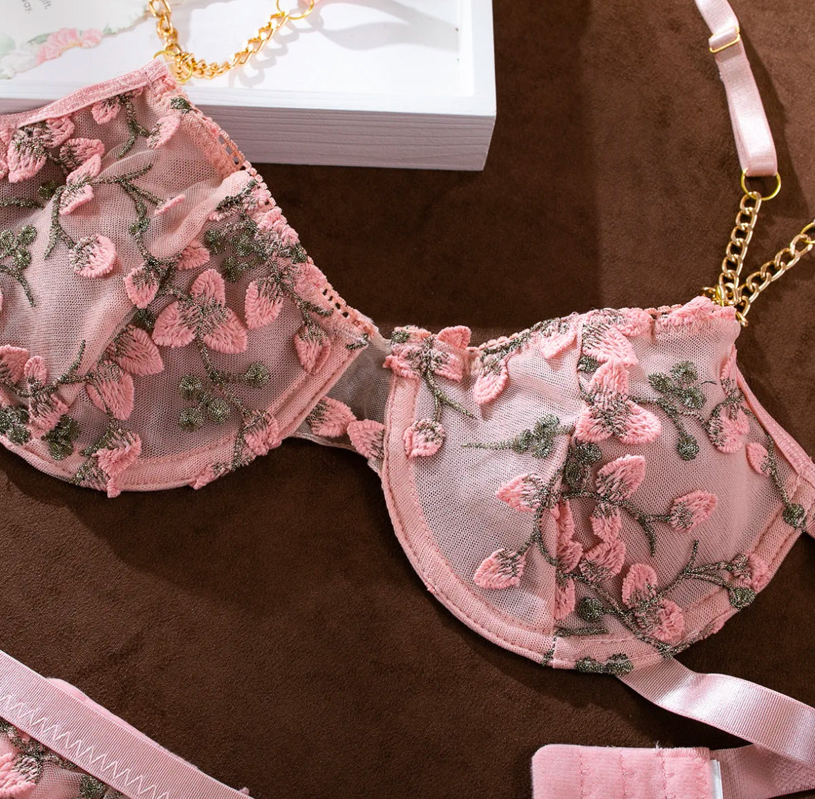 Pink Floral Embroidery 4-Piece Lingerie Set