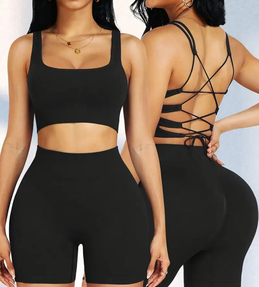 The BAE Lace-Up Crop – Seamless Support with Statement Back
